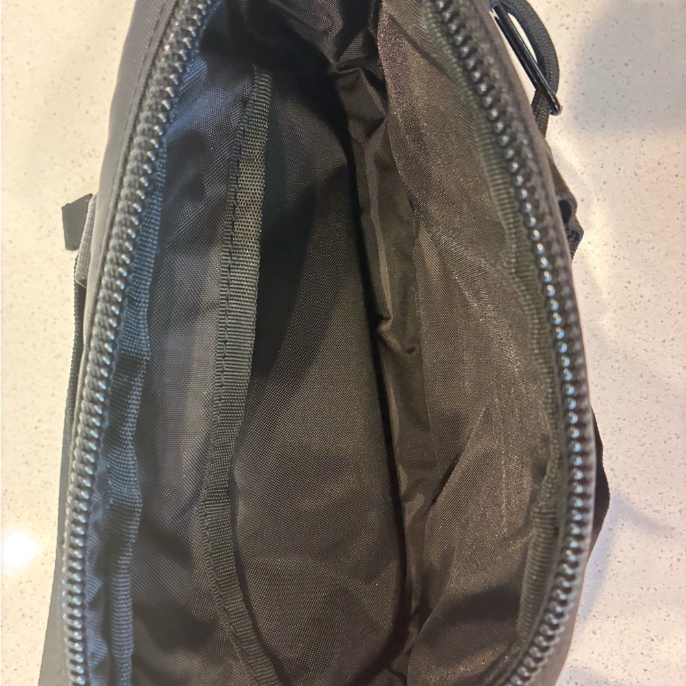 Topo Designs Mini Quick Pack Shoulder Sling Waist Pack (Black) - Picture 2 of 6